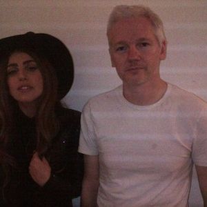 Lady Gaga et Julian Assange ont dîné ensemble