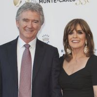 "Dallas" : Patrick Duffy et Linda Gray évoquent la mort de Larry Hagman (J.R.)