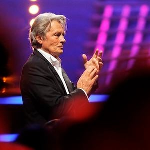 Alain Delon abandonne son titre de président d'honneur à vie du comité Miss France