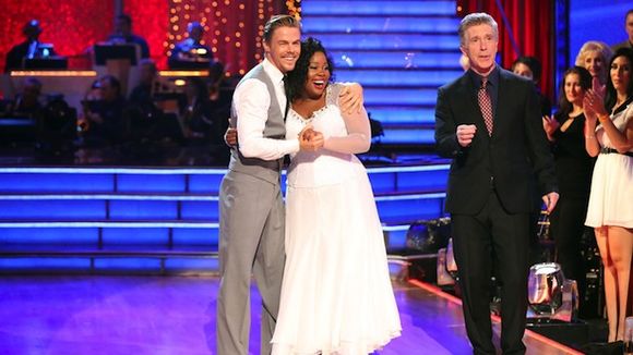 Audiences US : "Dancing With The Stars" réalise sa pire finale historique, "Agents of SHIELD" s'envole sans "NCIS"