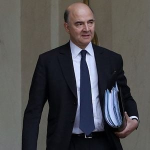 Pierre Moscovici retire sa plainte en diffamation contre "Valeurs actuelles"