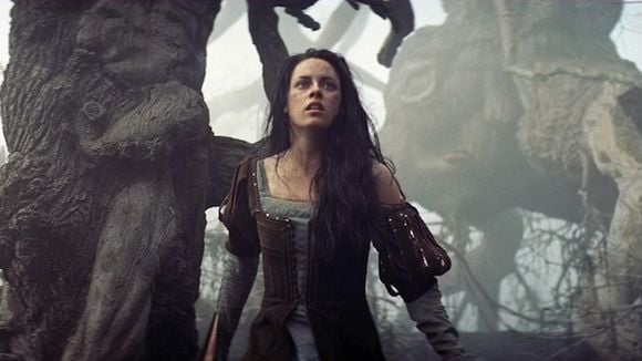 Kristen Stewart évincée de la suite de "Blanche Neige et le chasseur"