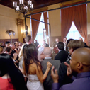 Clip : Maroon 5 s'invite dans plusieurs mariages avec "Sugar"