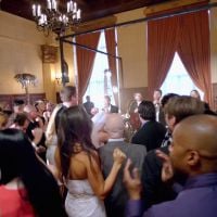 Clip : Maroon 5 s'invite dans plusieurs mariages avec "Sugar"