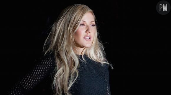 Ellie Goulding en tête des charts britanniques