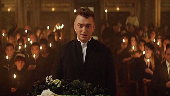 Charts UK : Sam Smith en tête, Madonna chute, Kendrick Lamar crée la surprise