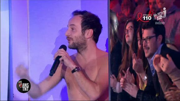 Jérémy Michalak débarque nu pour "Les 10 ans de la TNT" de NRJ 12