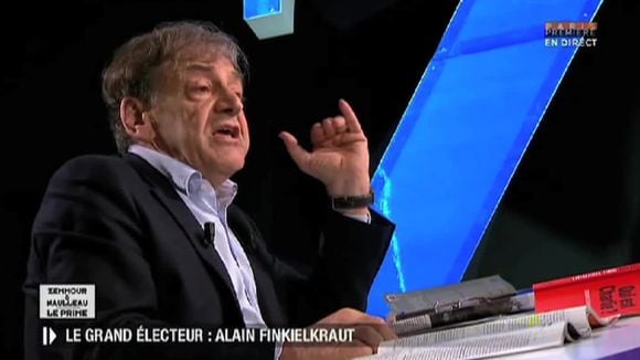 Alain Finkielkraut : "L'interview de Todd et son livre chient sur la tête des lecteurs de L'Obs"