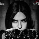 Mariska Hargitay sur l'affiche "Bad Blood" de Taylor Swift