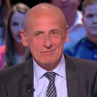 Jingle "Europe 1" pour Jean-Michel Aphatie dans "Le Grand Journal"