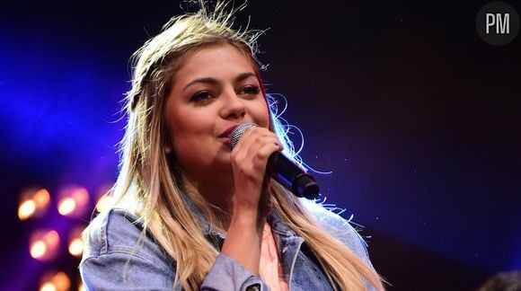 Louane numéro un du Top Albums français