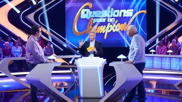 Audiences "Questions pour un champion" : Bonne première semaine pour Samuel Etienne