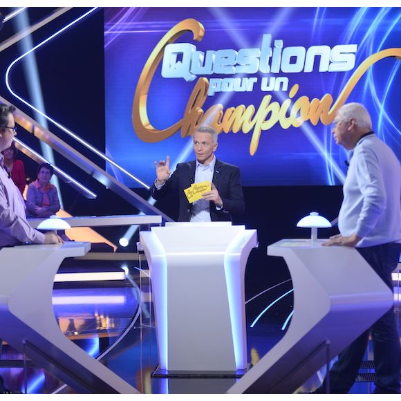 Samuel Etienne a repris lundi les rênes de "Questions pour un champion"