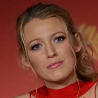 Cannes : Blake Lively s'en prend à son tour à Laurent Lafitte