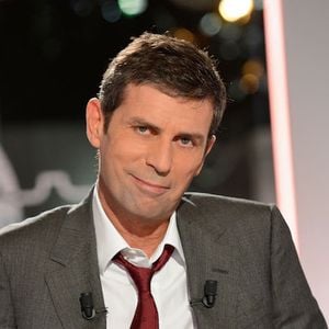 Frédéric Taddeï présente "Ce soir (ou jamais !)" depuis 2006