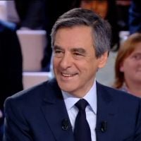 David Pujadas à François Fillon : "Vous avez éteint votre portable ?"