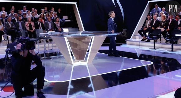 "L'émission Politique", France 2.