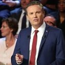 Nicolas Dupont-Aignan traite Vanessa Burggraf et Yann Moix de "cons"