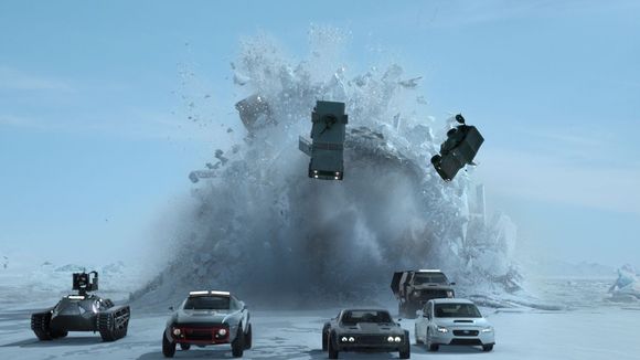 Box-office : "Fast & Furious 8" reste en pole position, "Sous le même toit" déçoit