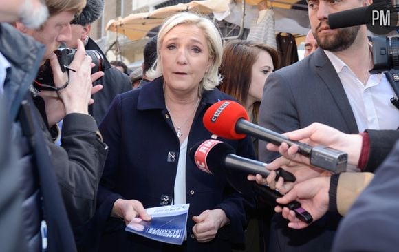 Marine Le Pen trie les médias qui peuvent la suivre.