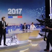 Dans les coulisses de la soirée électorale de France 2