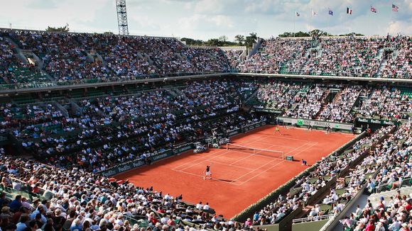 Audiences dimanche : Démarrage timide pour Roland-Garros, la F1 booste C8