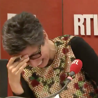 Yves Calvi et Monique Younès pris d'un fou rire sur RTL