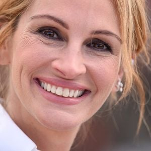 Julia Roberts