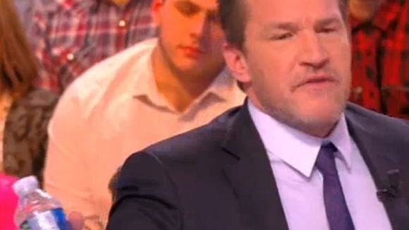 "Touche pas à mon poste" : Vif accrochage entre Benjamin Castaldi et Agathe Auproux sur l'affaire Mennel