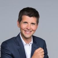 Audiences dimanche : Le 20 Heures de Thomas Sotto en forme sur France 2, "Sept à Huit" devant "19h, le dimanche"