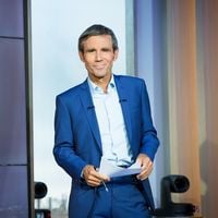 David Pujadas prépare un doc sur Macron pour LCI et TF1