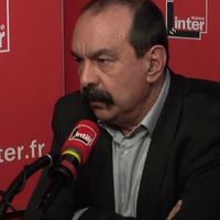 Cheminots "terroristes" : Nicolas Demorand recadre un auditeur de France Inter