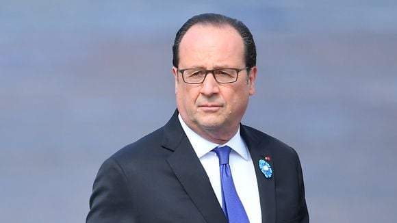 François Hollande choisit Anne-Sophie Lapix, Anne-Elisabeth Lemoine et France Inter pour sa promo