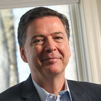 James Comey, ex-patron du FBI, invité de Ruth Elkrief sur BFMTV ce soir