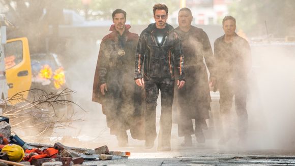 Box-office : "Avengers : Infinity War" signe un démarrage record, flop pour Max Boublil