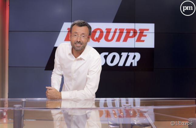 Olivier Ménard, présentateur de "L'Equipe du soir".