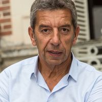 Michel Cymes quitte "Le magazine de la santé" à la fin de la saison