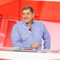 Audiences access : "Demain nous appartient" et "Le 19/20" devant Nagui, Yves Calvi très faible