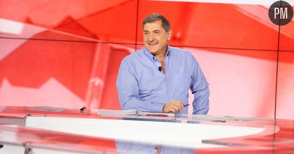 Yves Calvi dans "L'info du vrai" sur Canal+