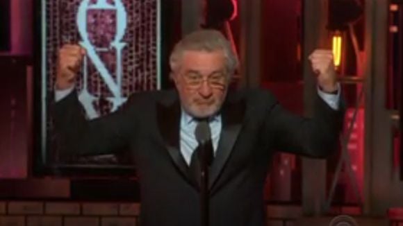 "Fuck Trump !" : Robert De Niro insulte Donald Trump, CBS le censure