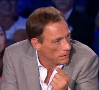 Echange surréaliste entre Jean-Claude Van Damme et...
