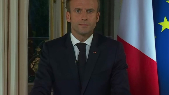 Allocution d'Emmanuel Macron : Pourquoi l'image était-elle si sombre ?