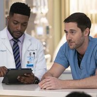 "New Amsterdam" : Avant sa diffusion sur TF1, la série médicale renouvelée pour une saison 2