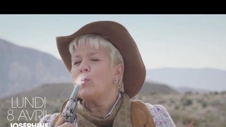 "Joséphine, ange gardien" : Mimie Mathy au Far West dans une incroyable bande-annonce !