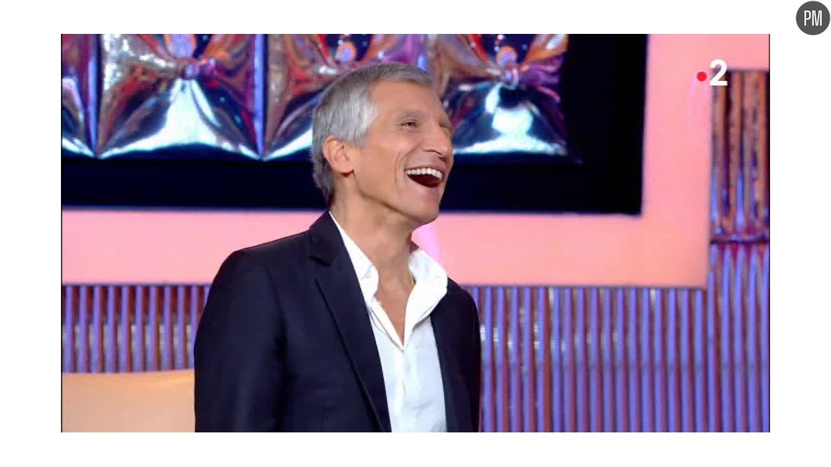 N'oubliez pas les paroles" : Nagui donne la réponse par erreur à une candidate ! - Puremédias