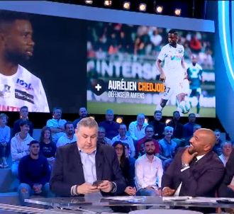 La sonnerie de Pierre Ménès perturbe le 'Canal Football...
