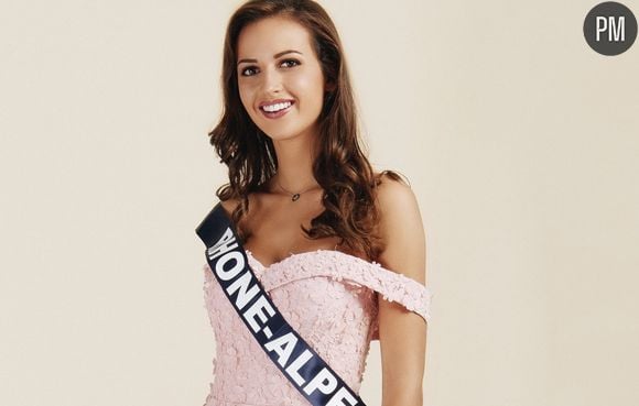 Chloe Prost, Miss Rhone-Alpes, candidate à Miss France 2020