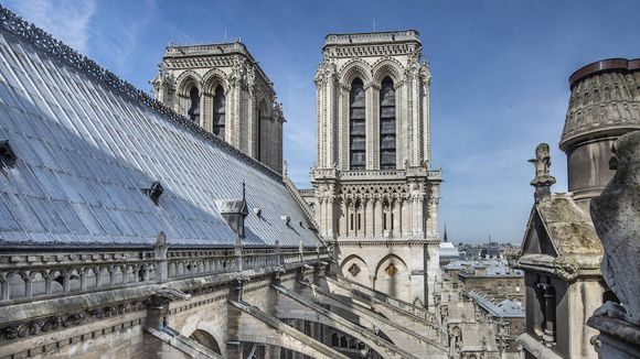 "Notre-Dame de Paris, l'épreuve des siècles" : Sophie Marceau raconte Notre-Dame le 18 décembre sur France 2