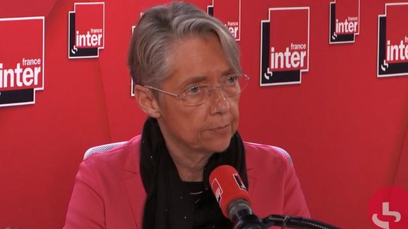 Elisabeth Borne contredite par Léa Salamé sur France Inter