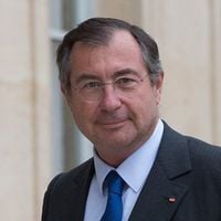 Martin Bouygues demande le report des enchères pour la 5G